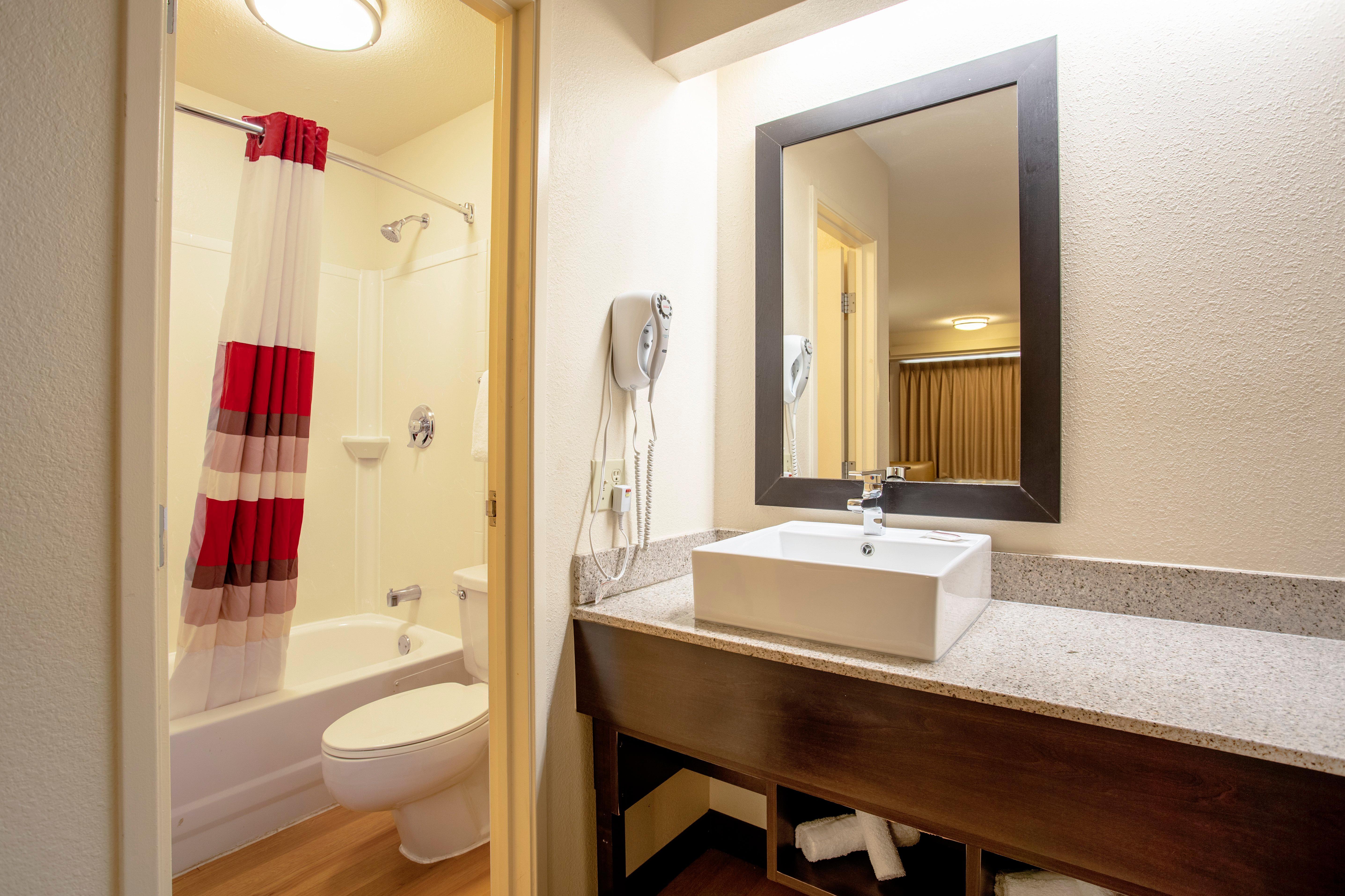 Red Roof Inn Plus+ Wilmington - Newark Christiana Exteriör bild