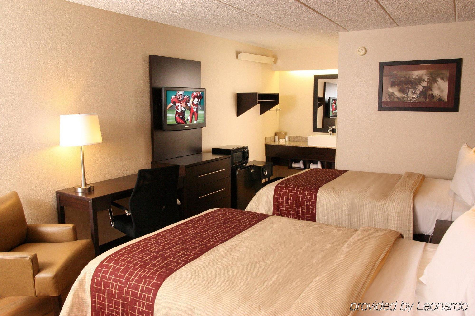 Red Roof Inn Plus+ Wilmington - Newark Christiana Exteriör bild