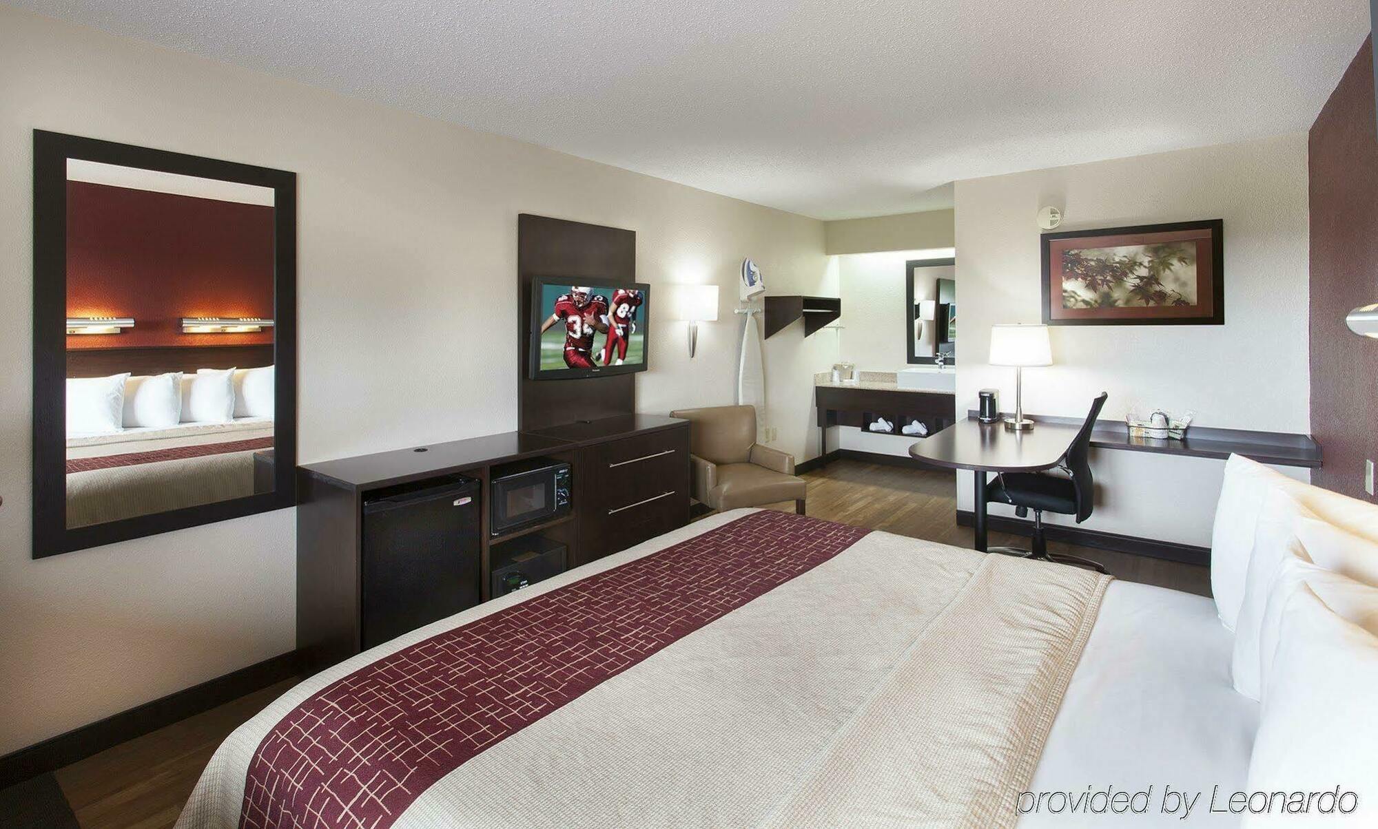 Red Roof Inn Plus+ Wilmington - Newark Christiana Exteriör bild